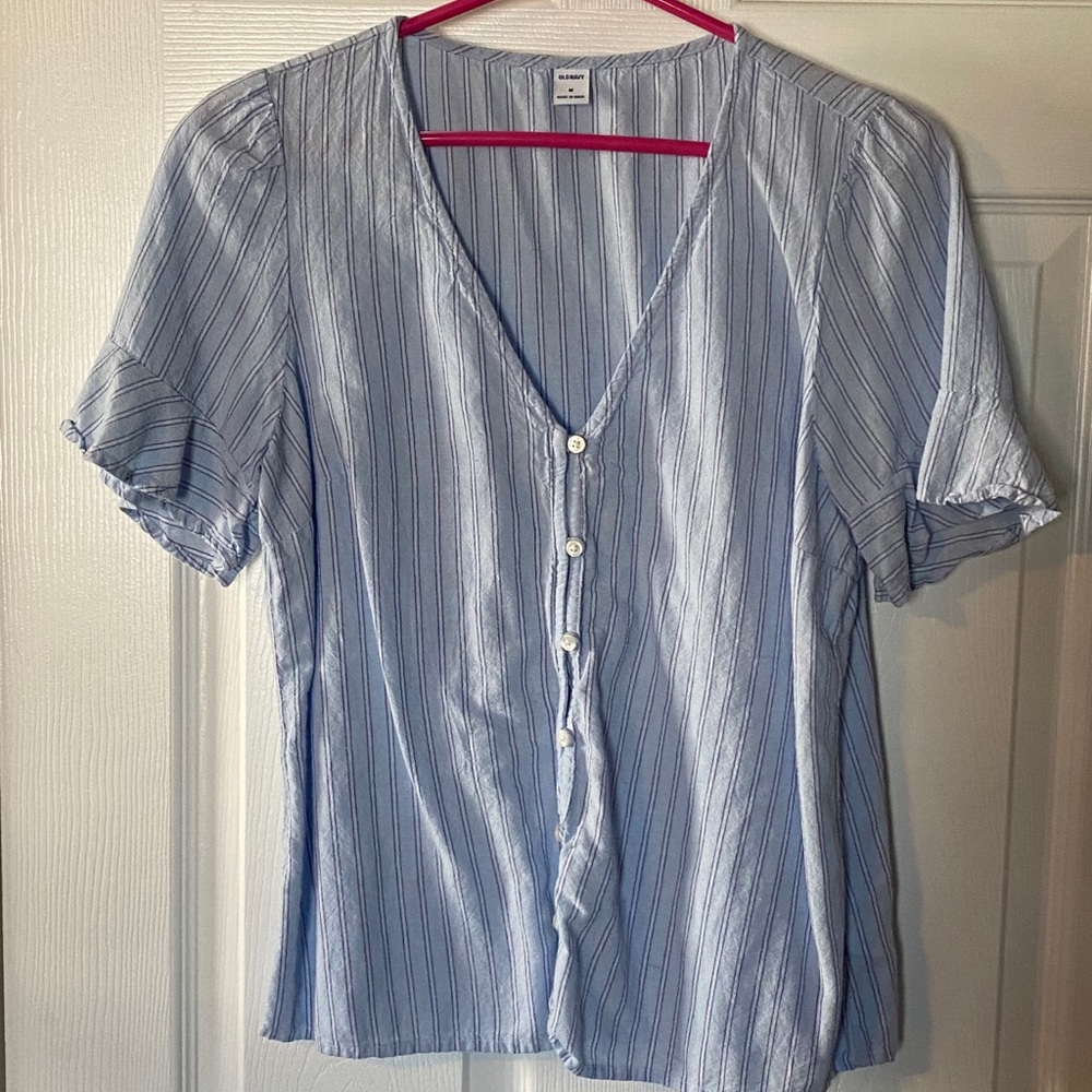 Old Navy Ruffle Sleeve Tee